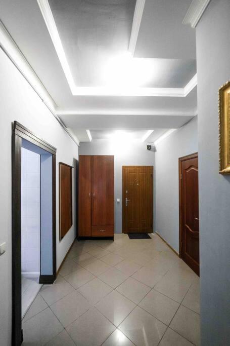 Apartments Chornovola,Lviv Extérieur photo